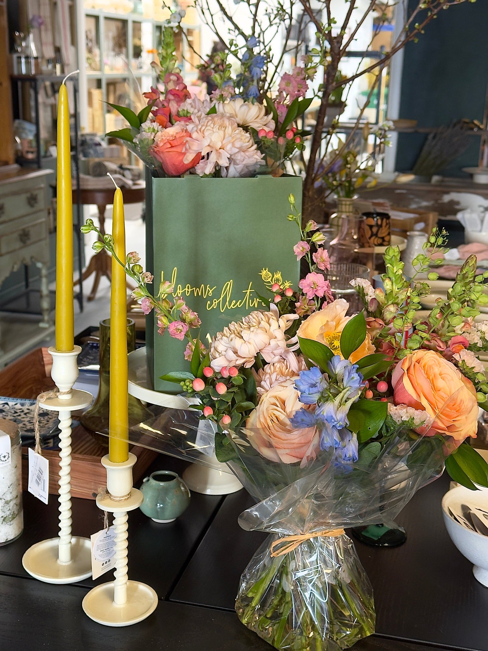 Why a Floral Subscription Might Be the Best Thing You Do for Your Space (and the Planet)