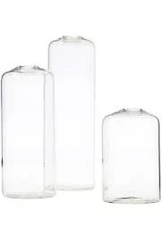 Clear glass vases for floral arrangements, perfect for fresh seasonal blooms and home decor